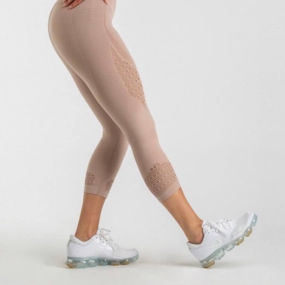 Gymshark Energy Seamless Nude Leggings 